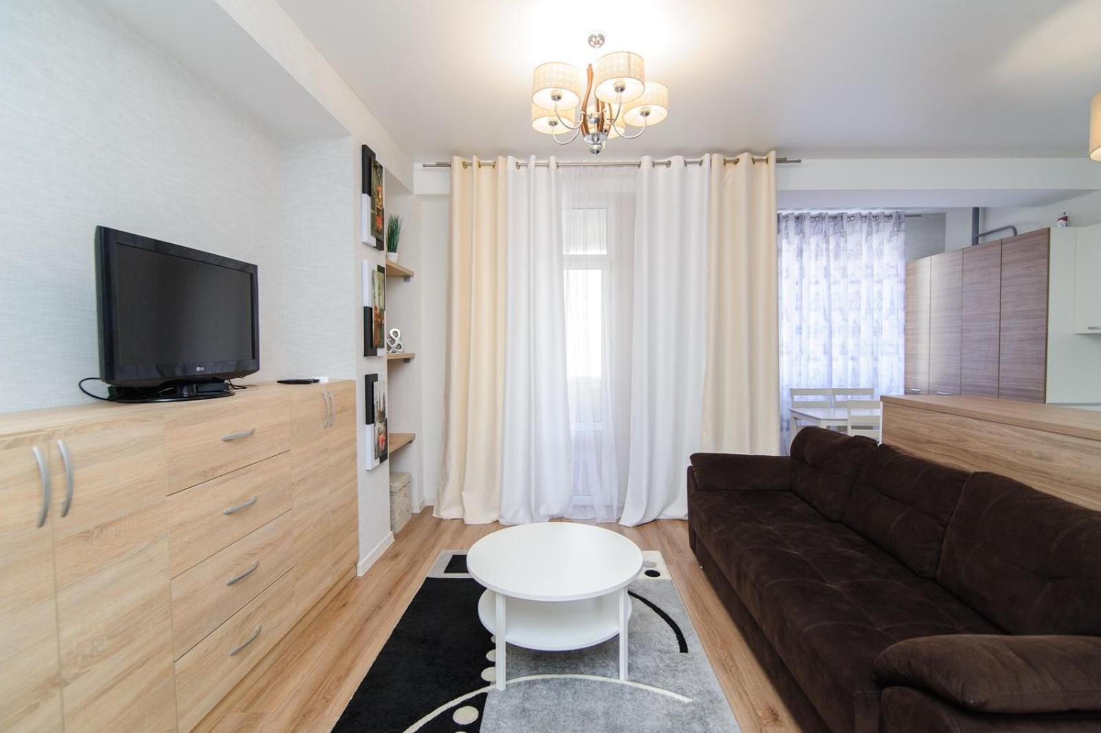 Extra Grand Lev Tolstoi Two Bedrooms Chisinau Exterior foto